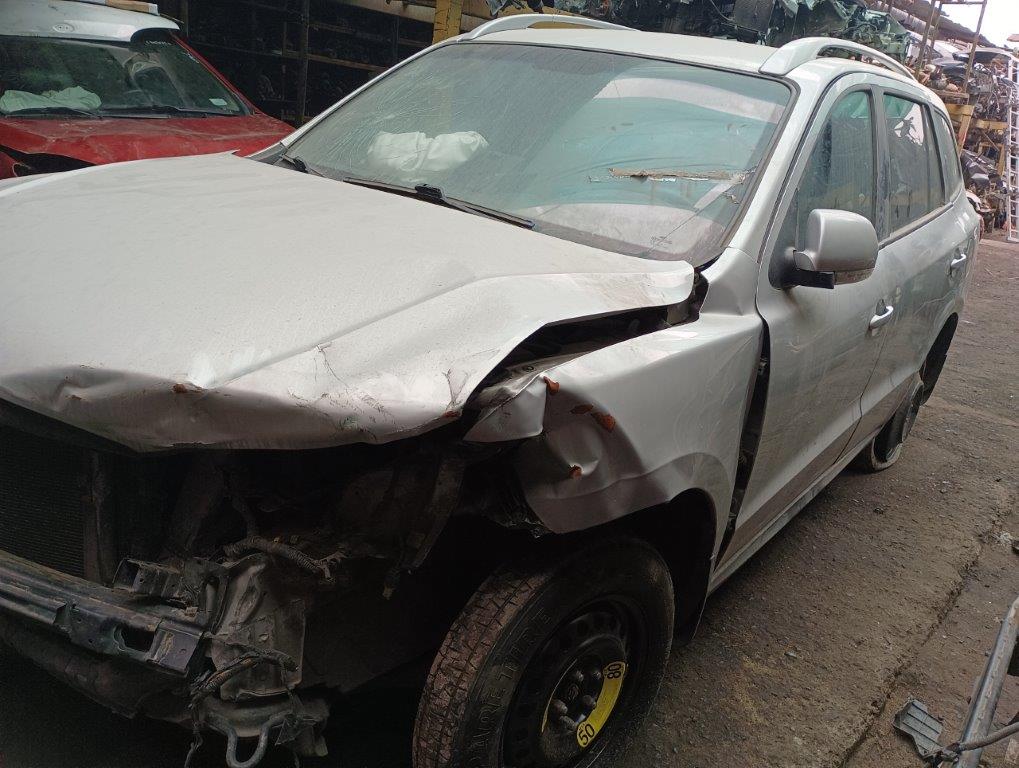  Hyundai SANTA FE 2008    EN DESARME